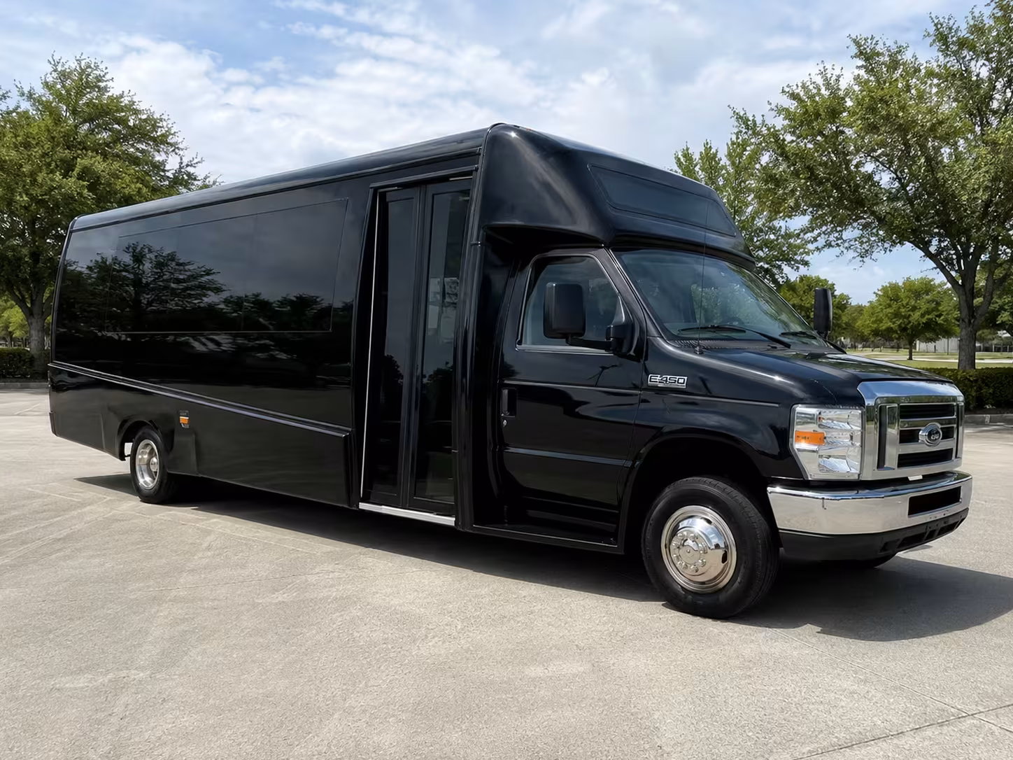 18 passenger minibus