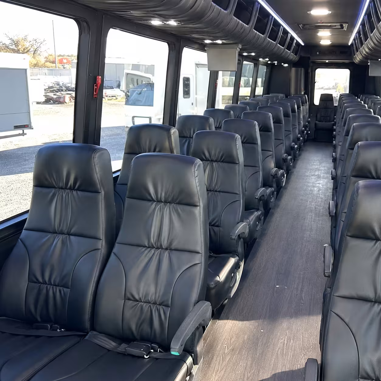 cerritos concert minibus rentals for venues across los angeles