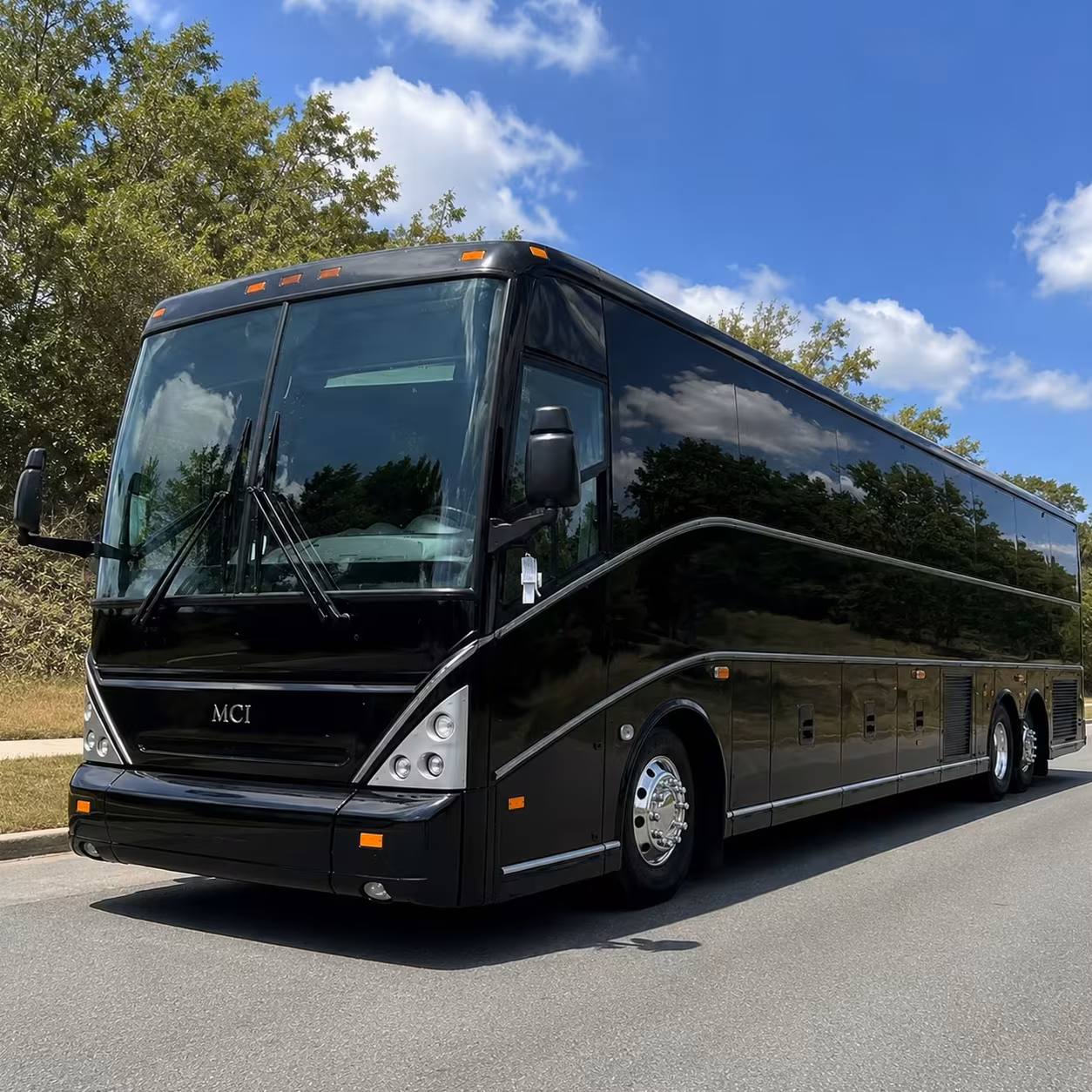 cerritos shuttle buses for performing arts and museum field trips